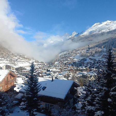 Studio Direkt Im Zentrum, Tolle Terrasse, Aussicht Zermatt Exterior photo